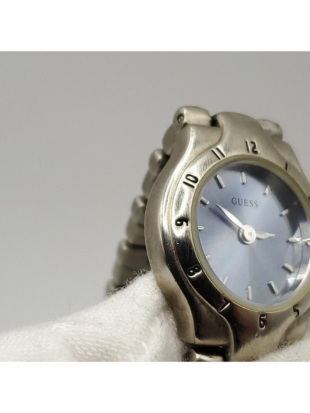 Guess Blue Dial Watch Women 22mm Silver Tone New Battery